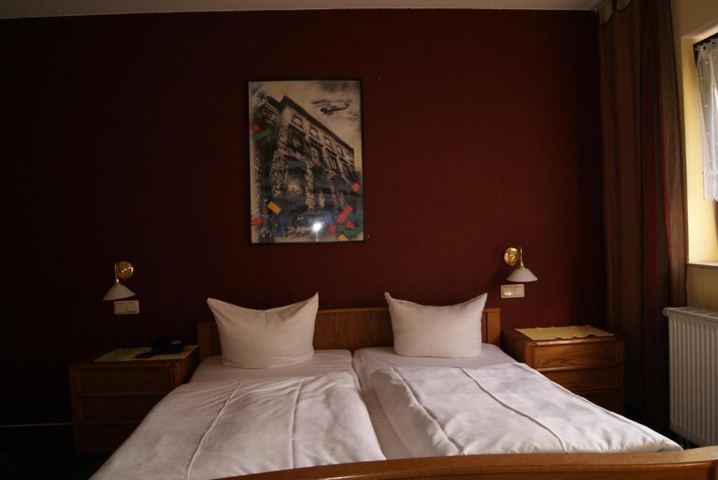 Hotel Kugel Trier Room photo
